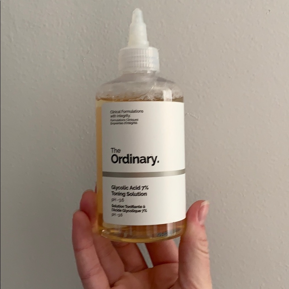 The ordinary glycolic toning solution